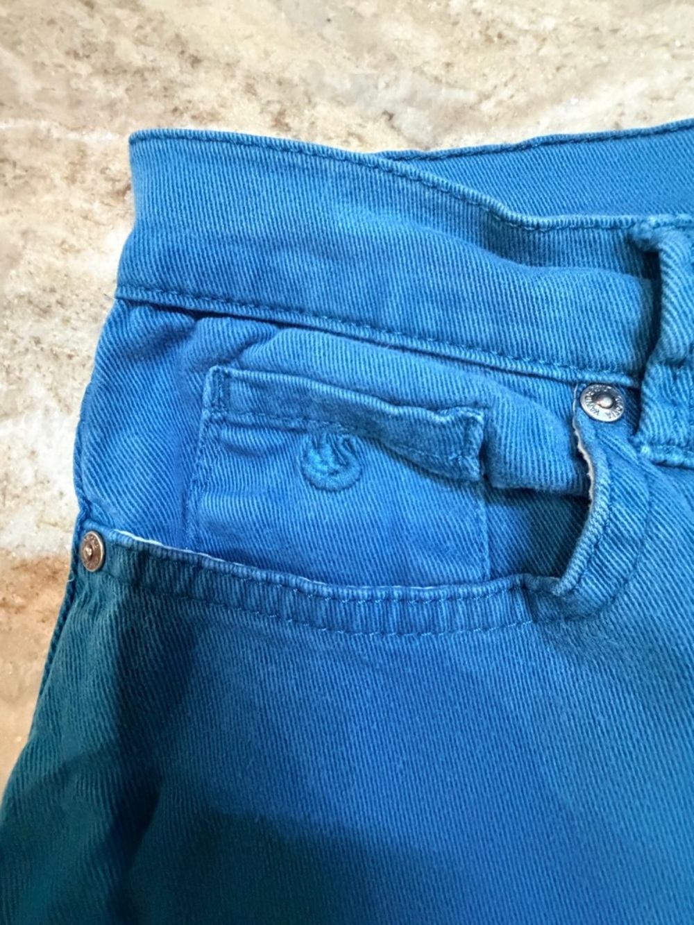 Gloria Vanderbilt Amanda Jeans Womens Size 10 Teal Straight Leg Pants - Picture 2 of 8
